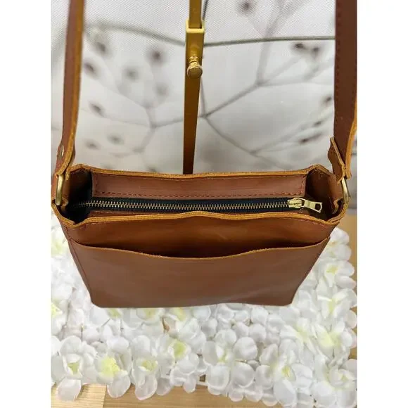 Portland Leather shoulder bag - Picture 11 of 13